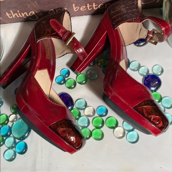 Michael Kors Heels - Picture 6 of 8